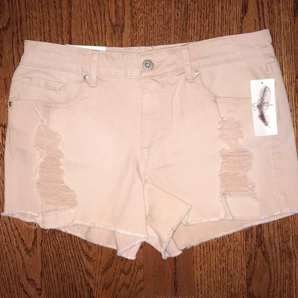 Jessica Simpson Cherish Short Sz 27,29, 30 NWT $55